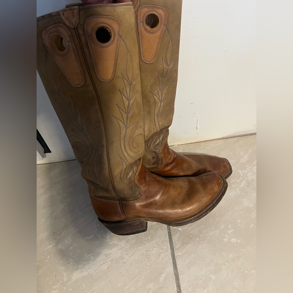 Men's Tan Leather Cowboy Boots - Picture 2 of 6